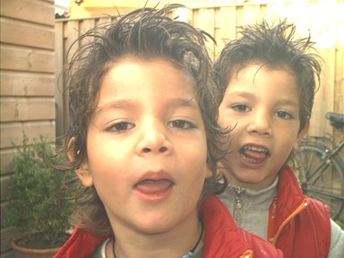 01112005-luca-remi (31K)