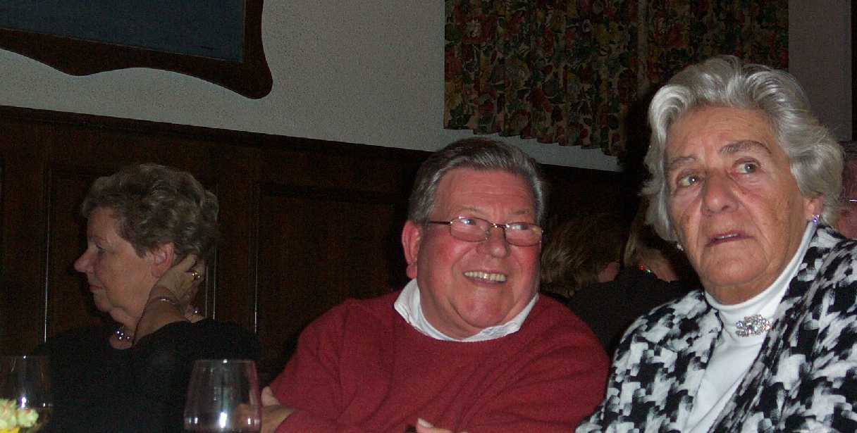 051105-angela-ab-ida (66K)