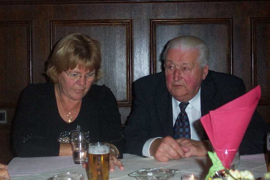 051105-tiny-marij1 (45K)