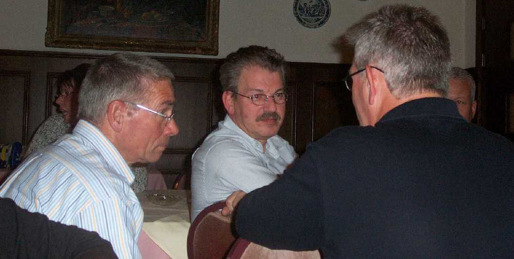 051105-tiny-serieus (51K)