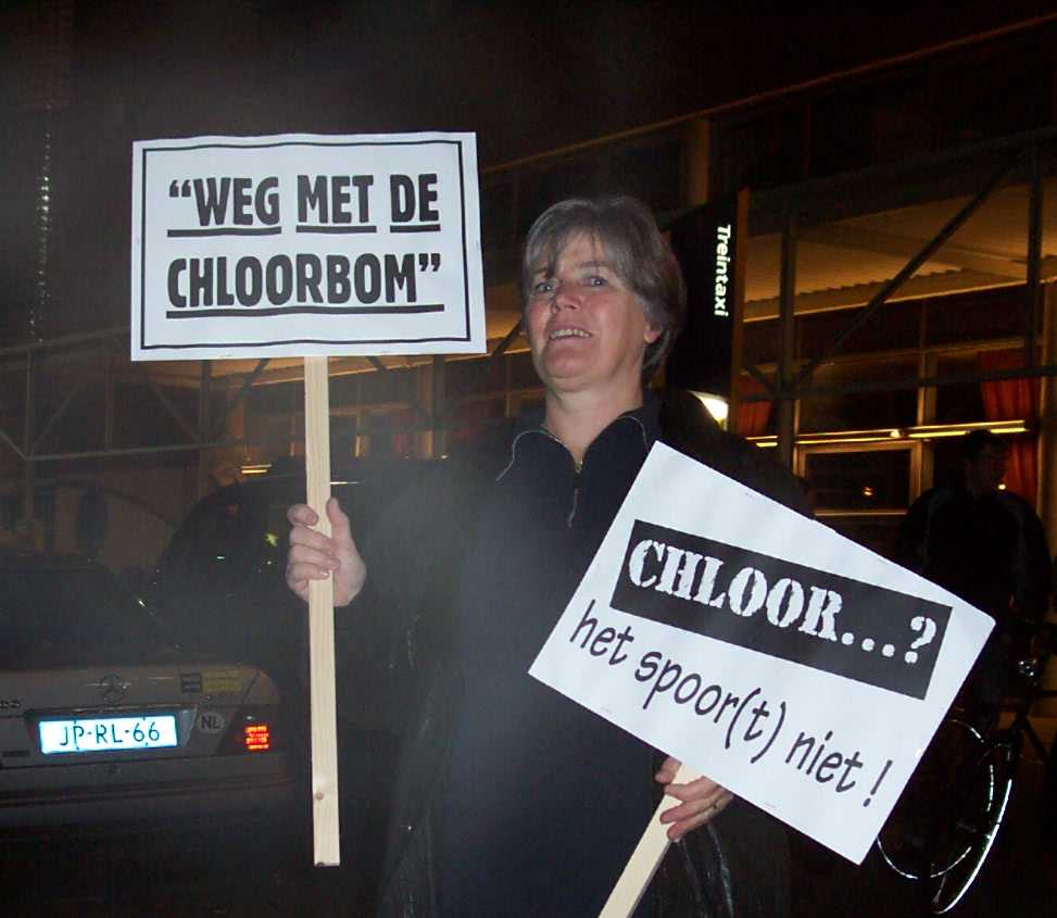 anja-demonstreert (55K)