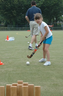 050900-eric-fam-hockey-jiska (54K)