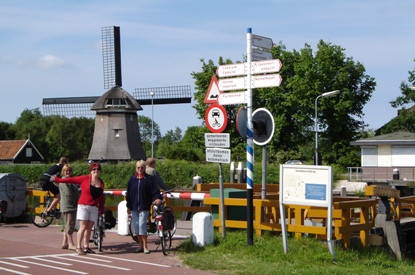 050531-brug-dicht (69K)