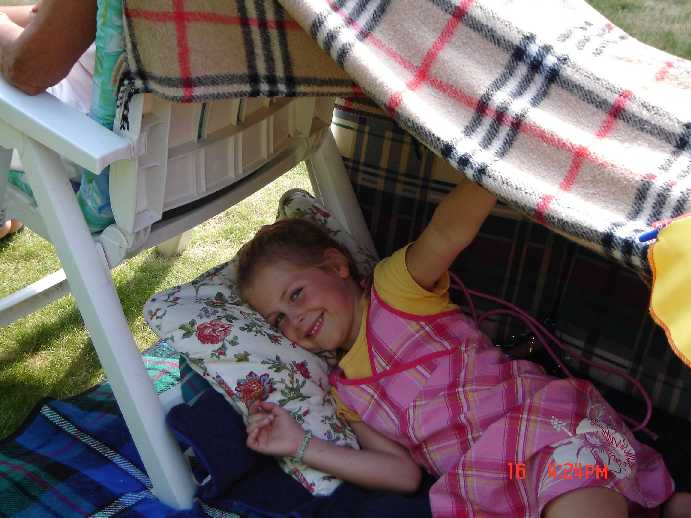 050516-yvonne-vindt (44K)