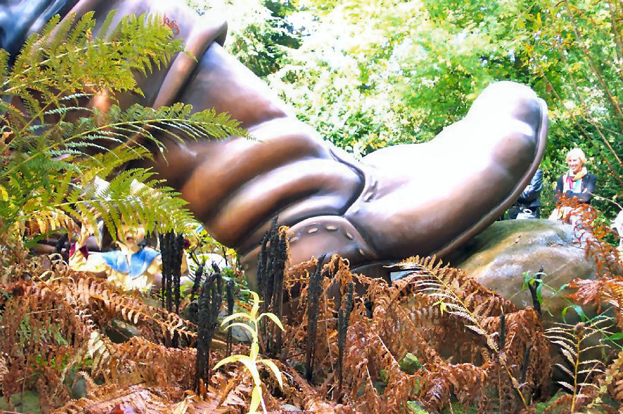 081010-efteling-reus-b (203K)